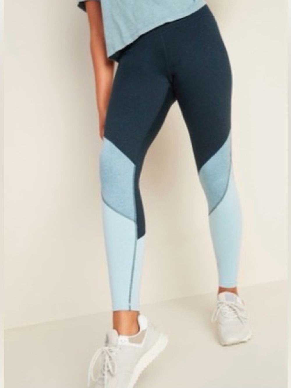 High-Waisted Elevate CozeCore Color-Blocked Leggings